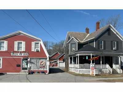 Home For Sale in Essex Junction, Vermont
