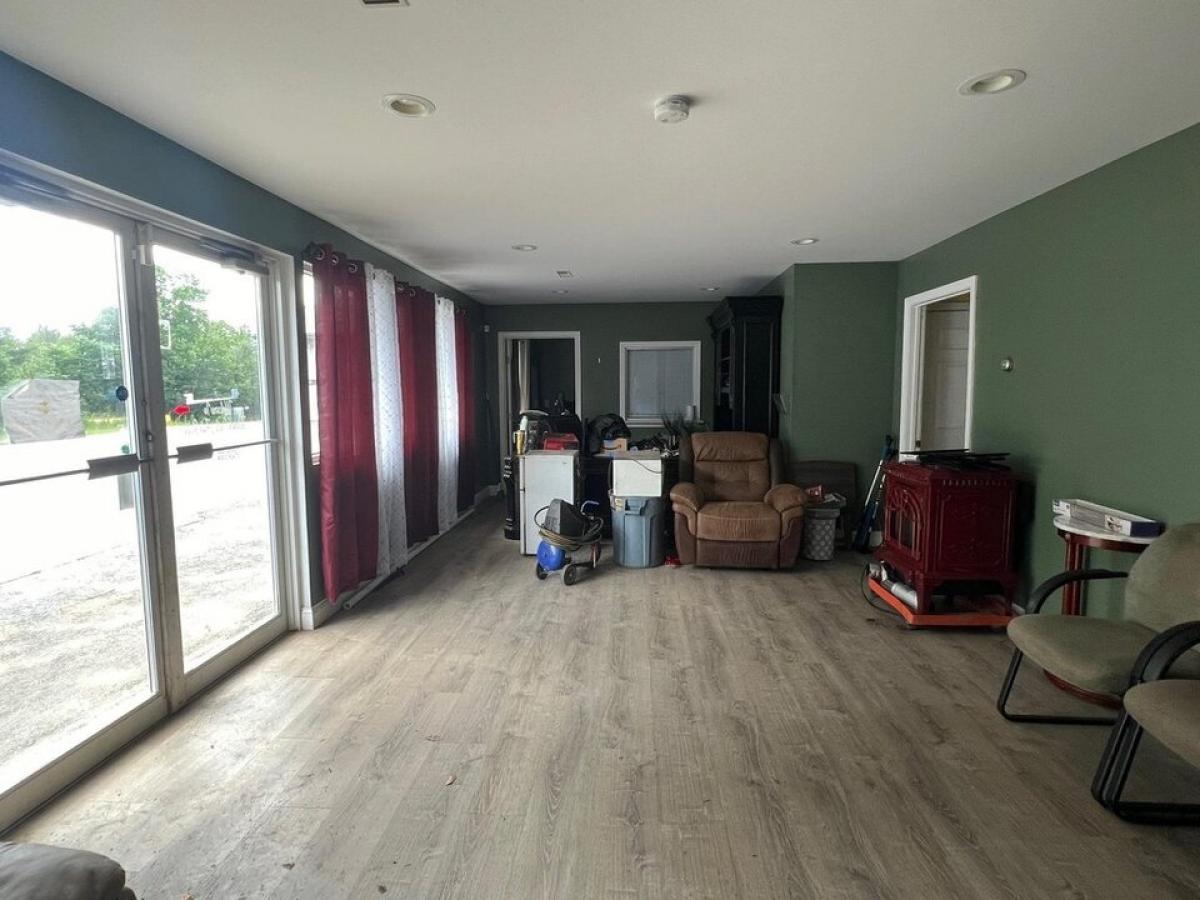 Picture of Home For Rent in Tilton, New Hampshire, United States