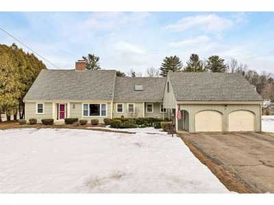 Home For Sale in Laconia, New Hampshire