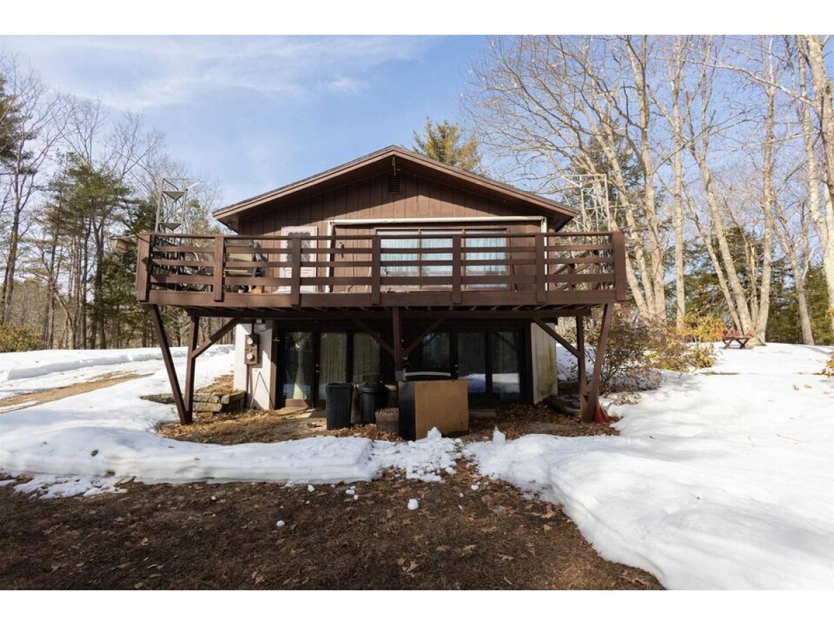 Picture of Home For Sale in Ossipee, New Hampshire, United States