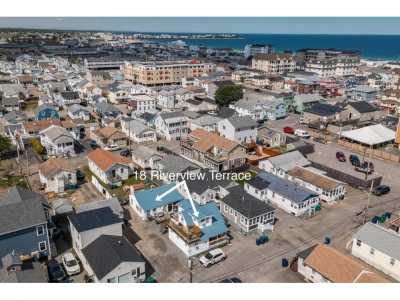 Home For Sale in Hampton, New Hampshire