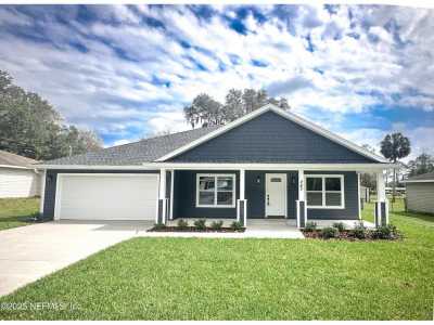 Home For Sale in Palatka, Florida