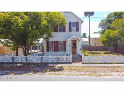 Home For Sale in Palatka, Florida