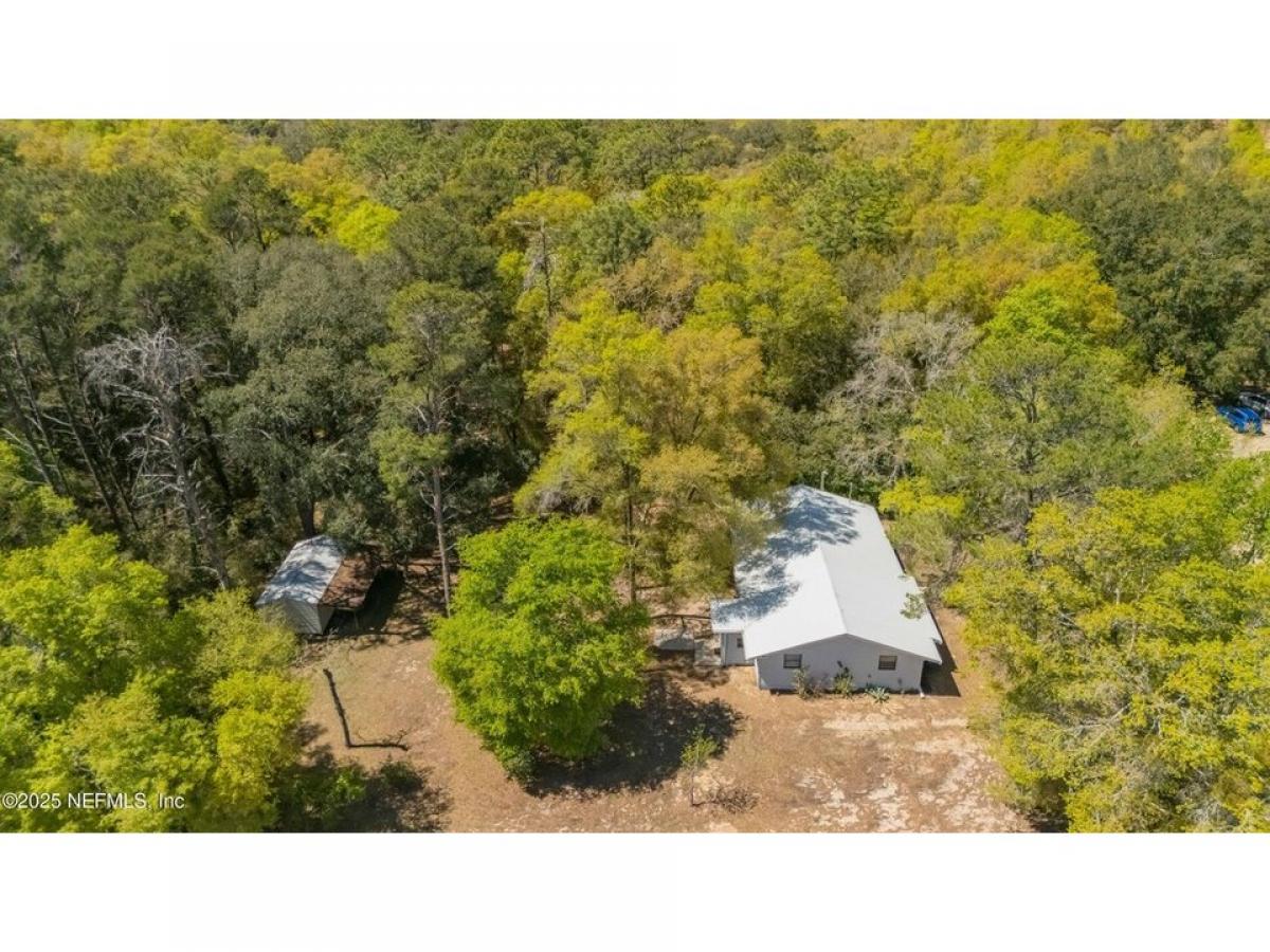 Picture of Home For Sale in Interlachen, Florida, United States