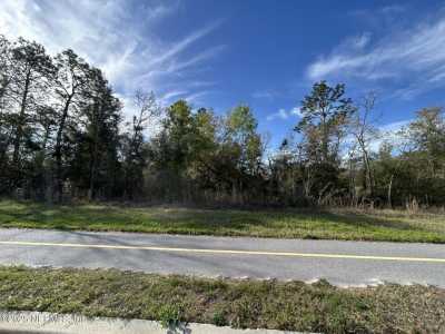 Home For Sale in Interlachen, Florida