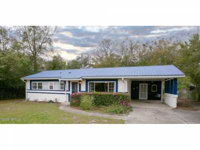 Home For Sale in Palatka, Florida