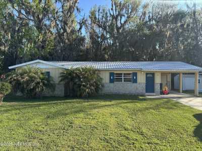 Home For Sale in East Palatka, Florida