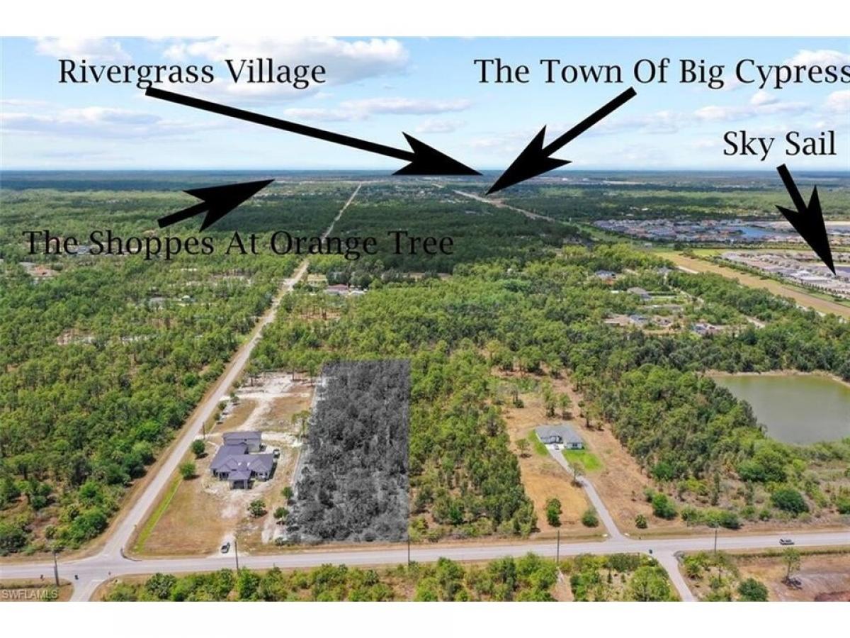 Picture of Residential Land For Sale in Naples, Florida, United States