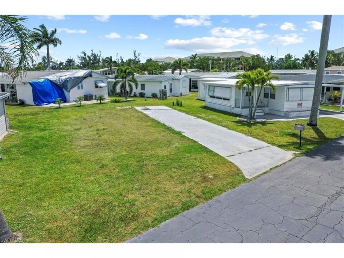 Picture of Residential Land For Sale in Fort Myers, Florida, United States