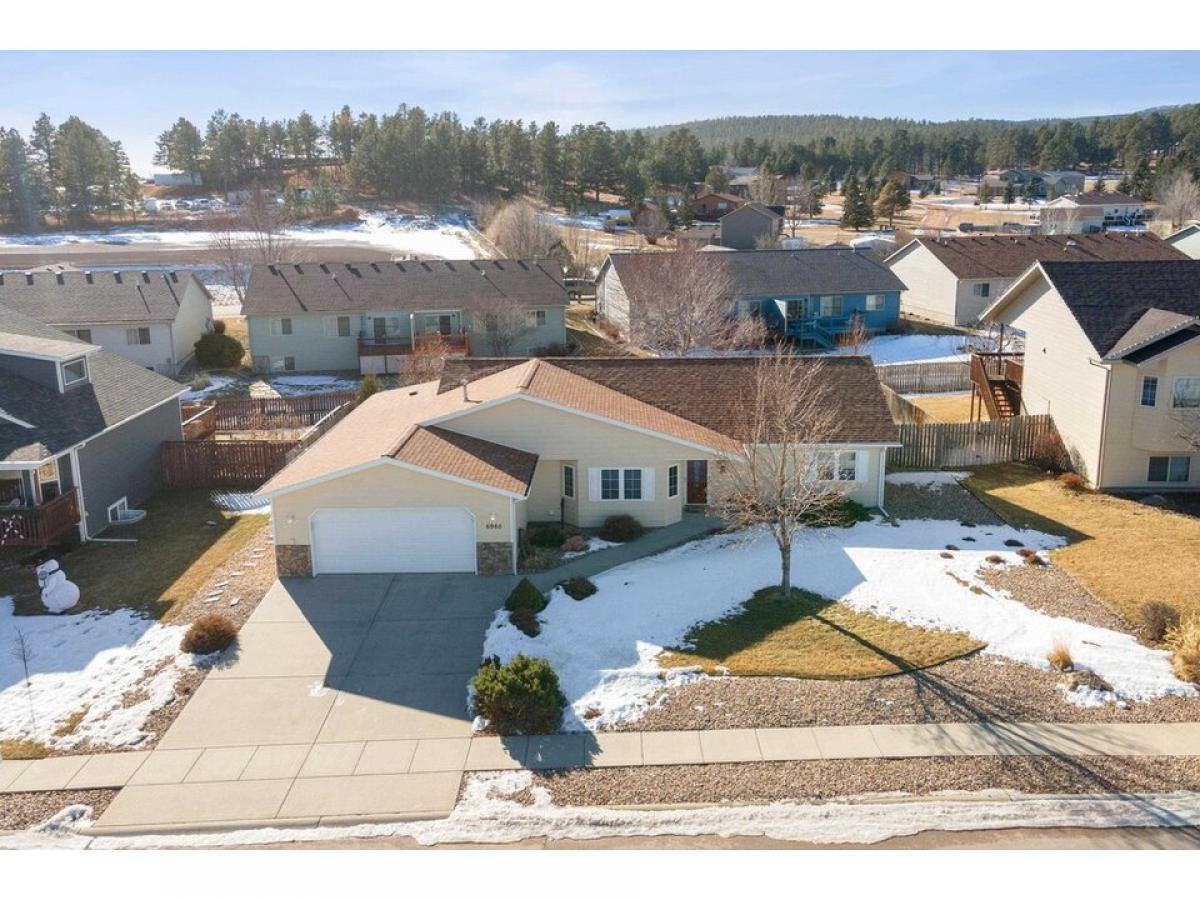 Picture of Home For Sale in Summerset, South Dakota, United States