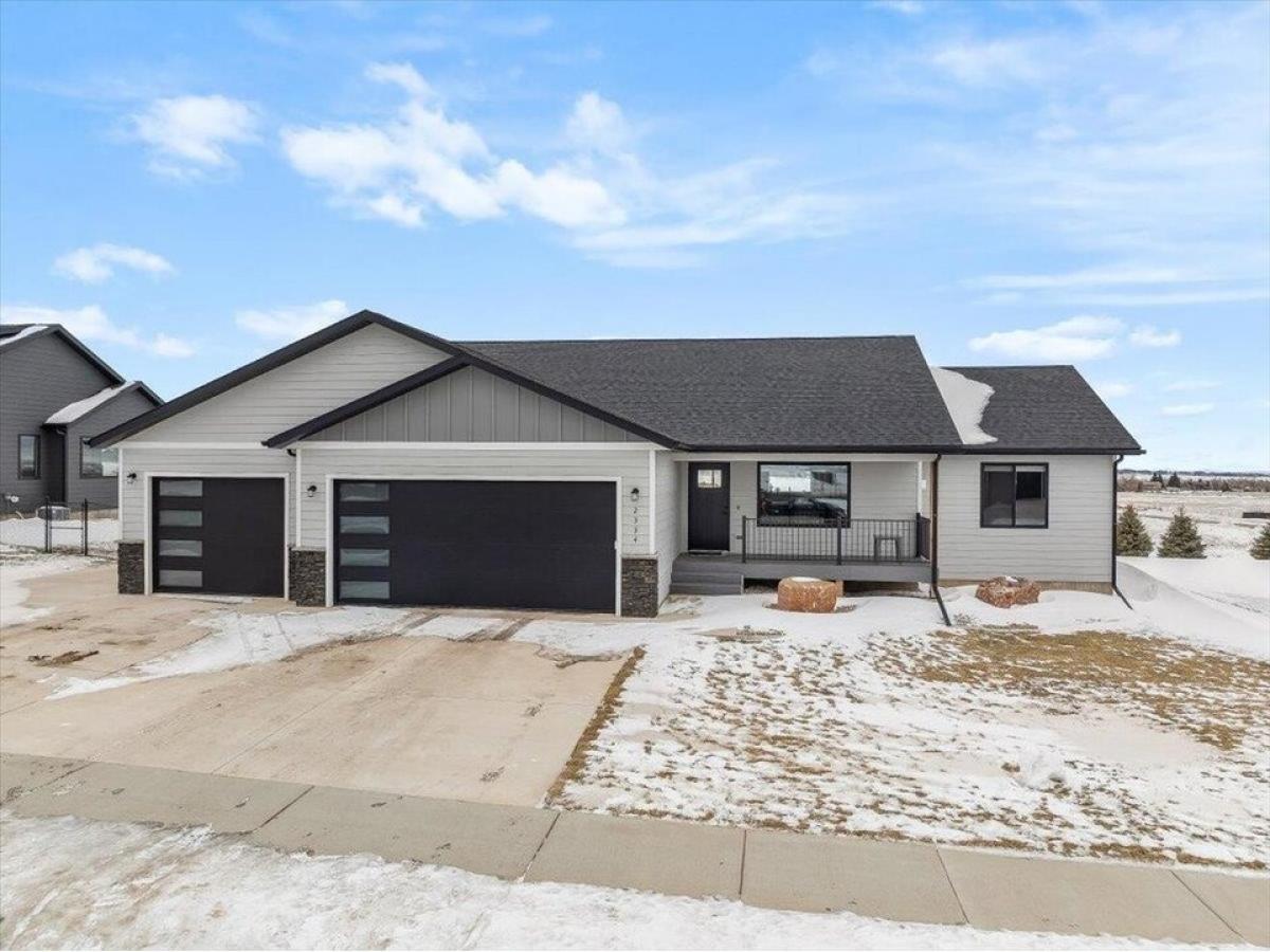 Picture of Home For Sale in Spearfish, South Dakota, United States
