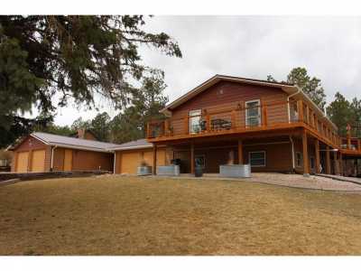 Home For Sale in Hot Springs, South Dakota