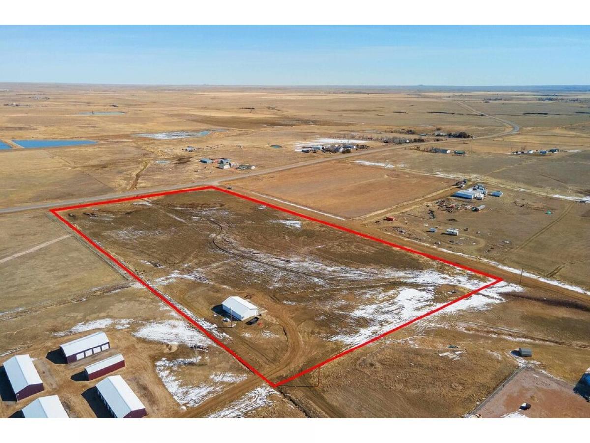 Picture of Home For Sale in Newell, South Dakota, United States