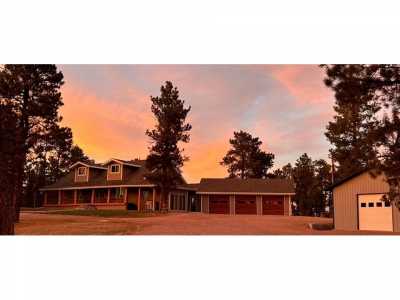 Home For Sale in Moorcroft, Wyoming