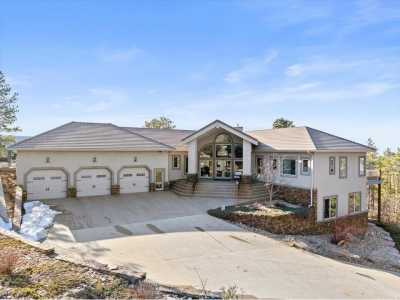 Home For Sale in Spearfish, South Dakota