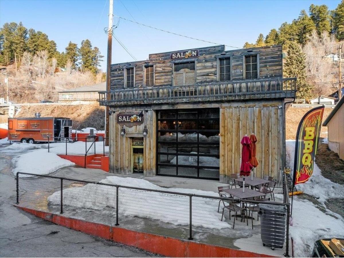 Picture of Home For Sale in Central City, South Dakota, United States