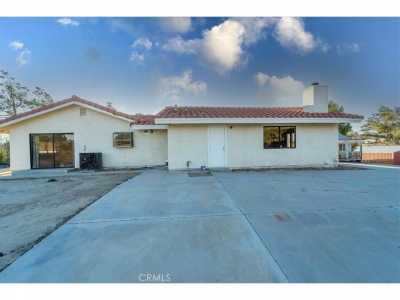 Home For Sale in Anza, California