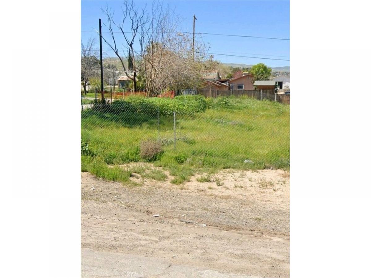 Picture of Residential Land For Sale in Taft, California, United States