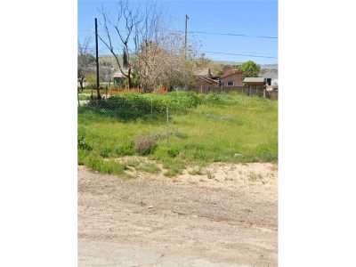 Residential Land For Sale in Taft, California