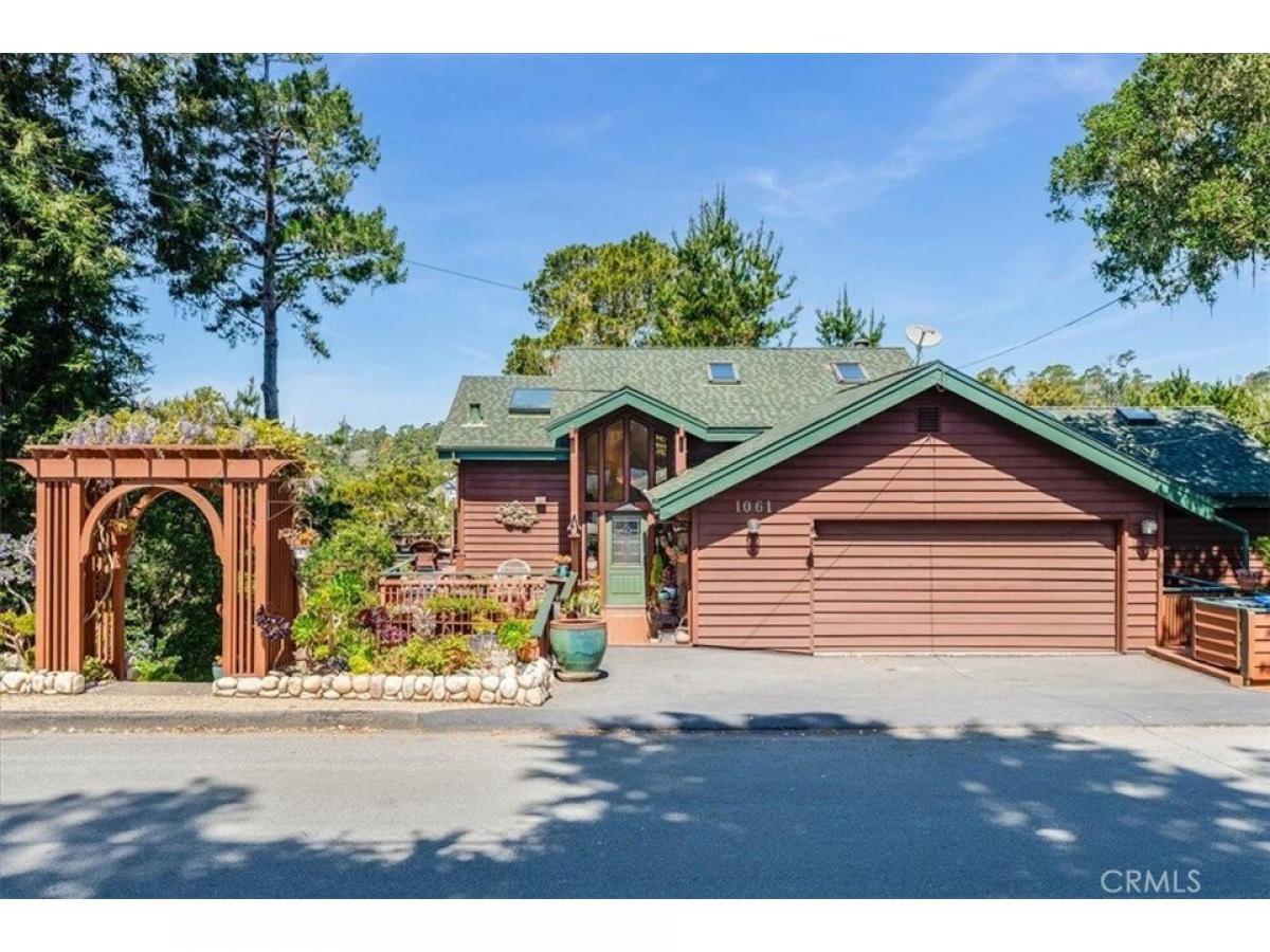 Picture of Home For Sale in Cambria, California, United States