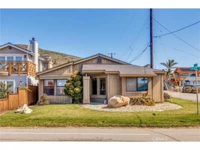 Home For Sale in Cayucos, California