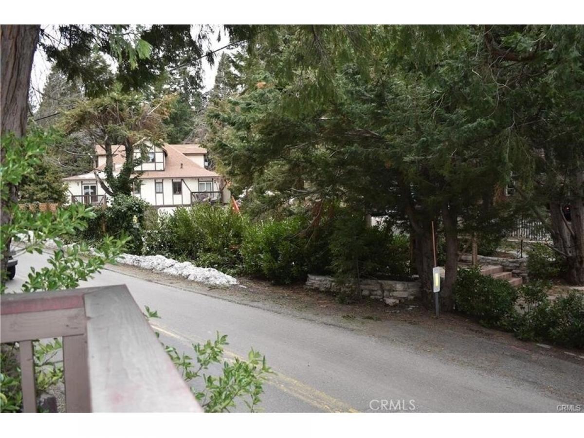 Picture of Home For Sale in Lake Arrowhead, California, United States