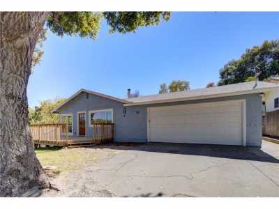 Home For Sale in Atascadero, California