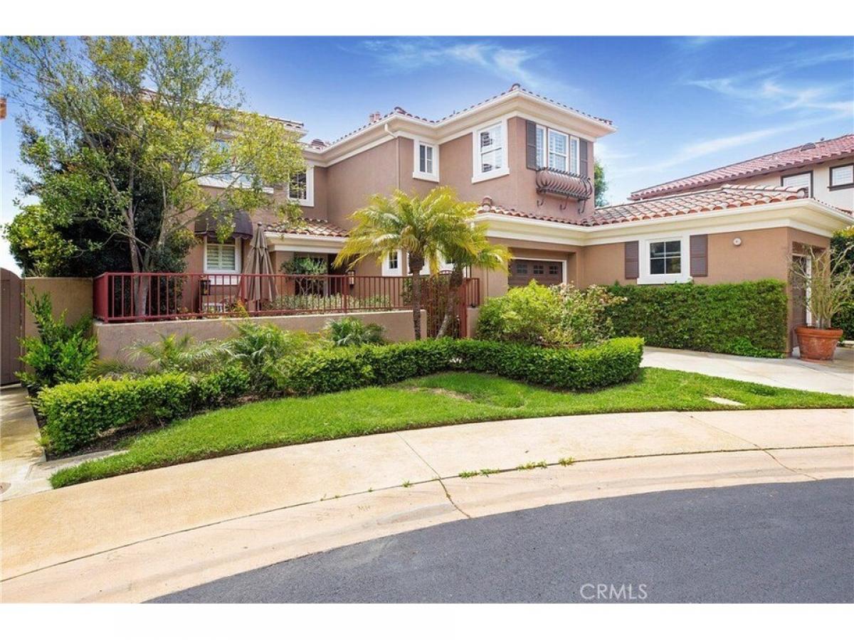 Picture of Home For Sale in Newport Coast, California, United States