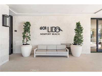 Home For Sale in Newport Beach, California
