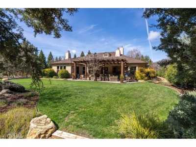 Home For Sale in Templeton, California