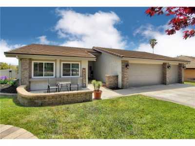 Home For Sale in Calimesa, California