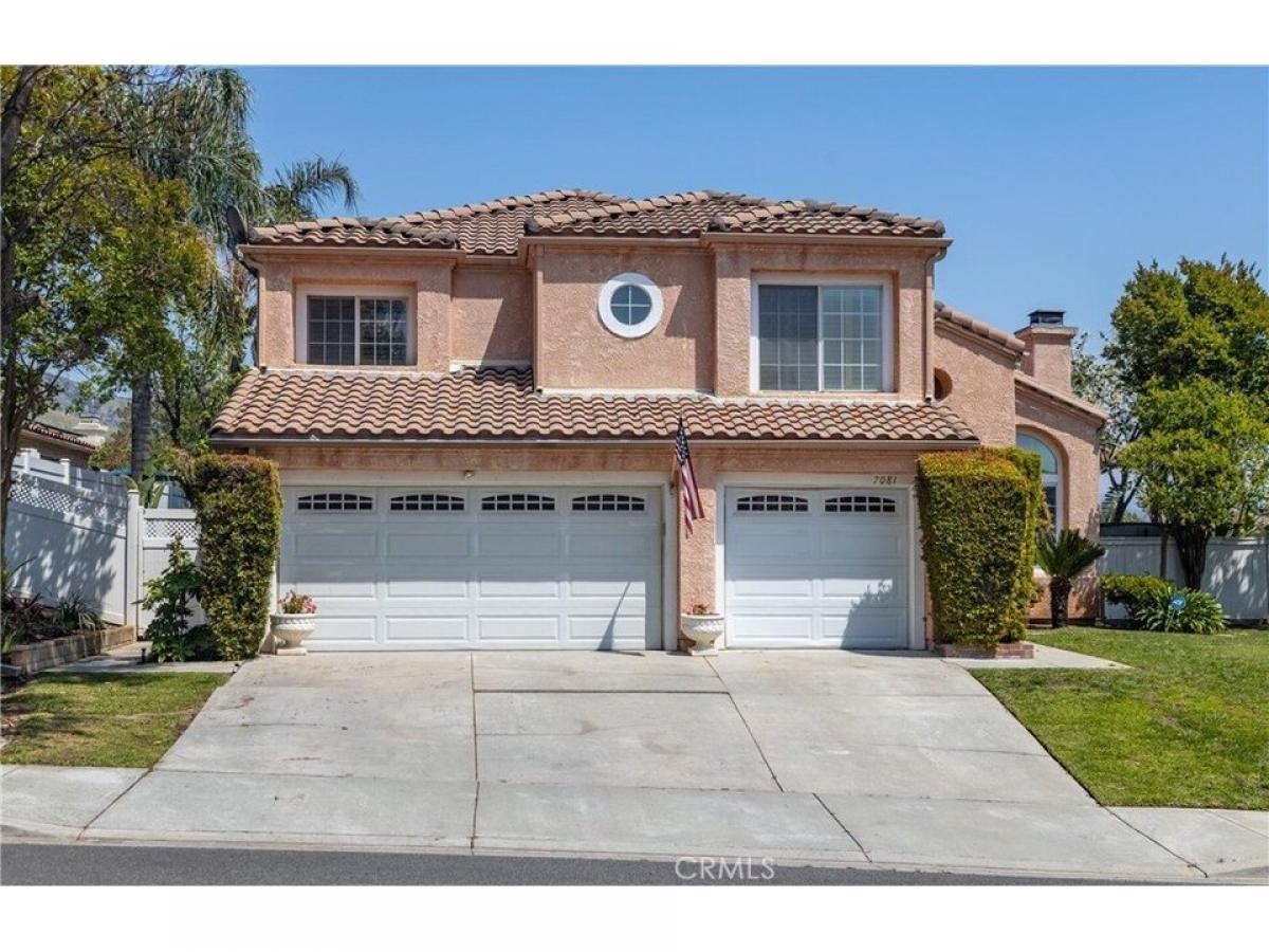 Picture of Home For Sale in Highland, California, United States