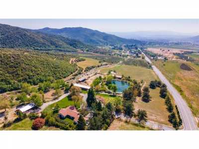 Home For Sale in Oak Glen, California