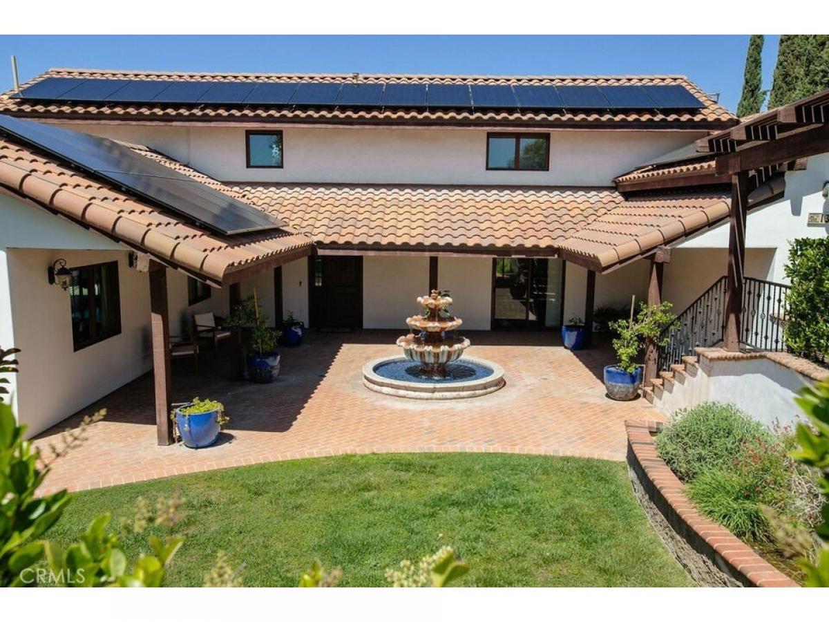 Picture of Home For Sale in Redlands, California, United States