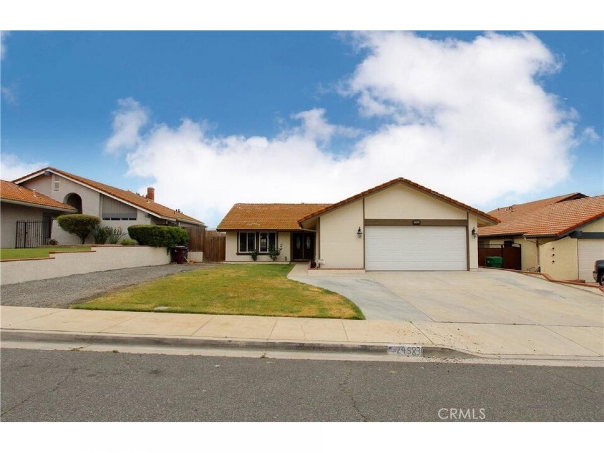 Picture of Home For Sale in Moreno Valley, California, United States