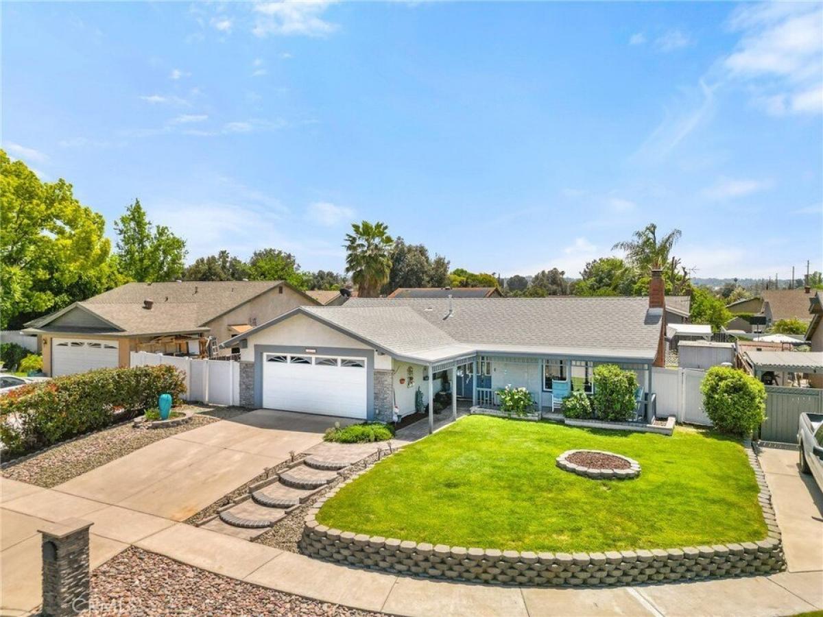 Picture of Home For Sale in Redlands, California, United States