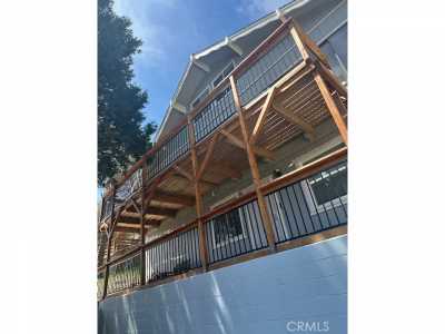 Home For Rent in Crestline, California