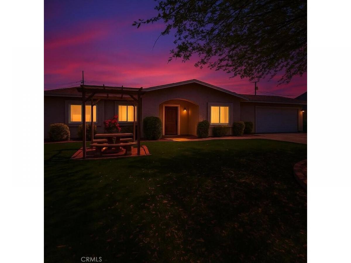 Picture of Home For Sale in Calimesa, California, United States
