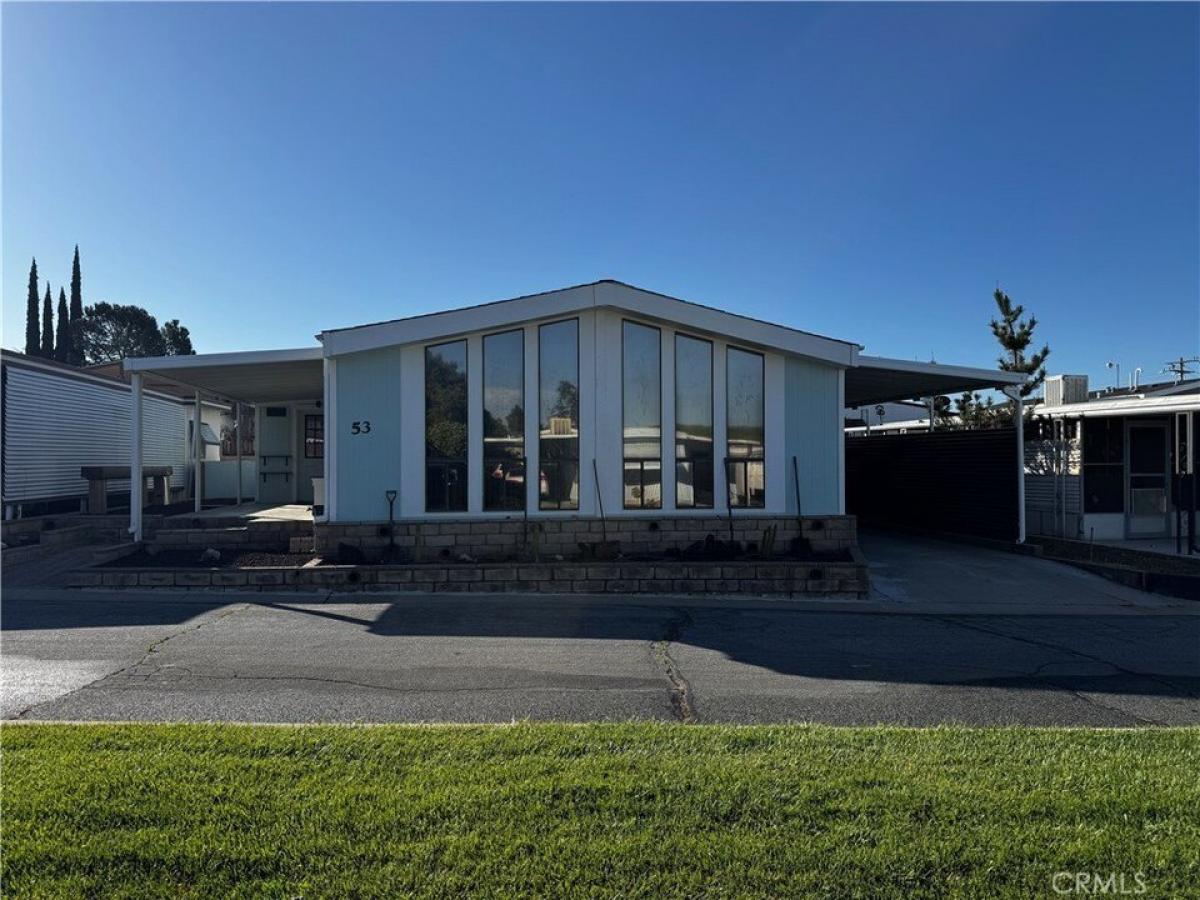 Picture of Home For Sale in Calimesa, California, United States