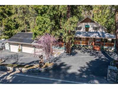 Home For Sale in Forest Falls, California