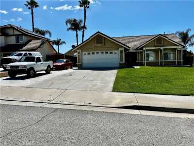 Home For Sale in Calimesa, California