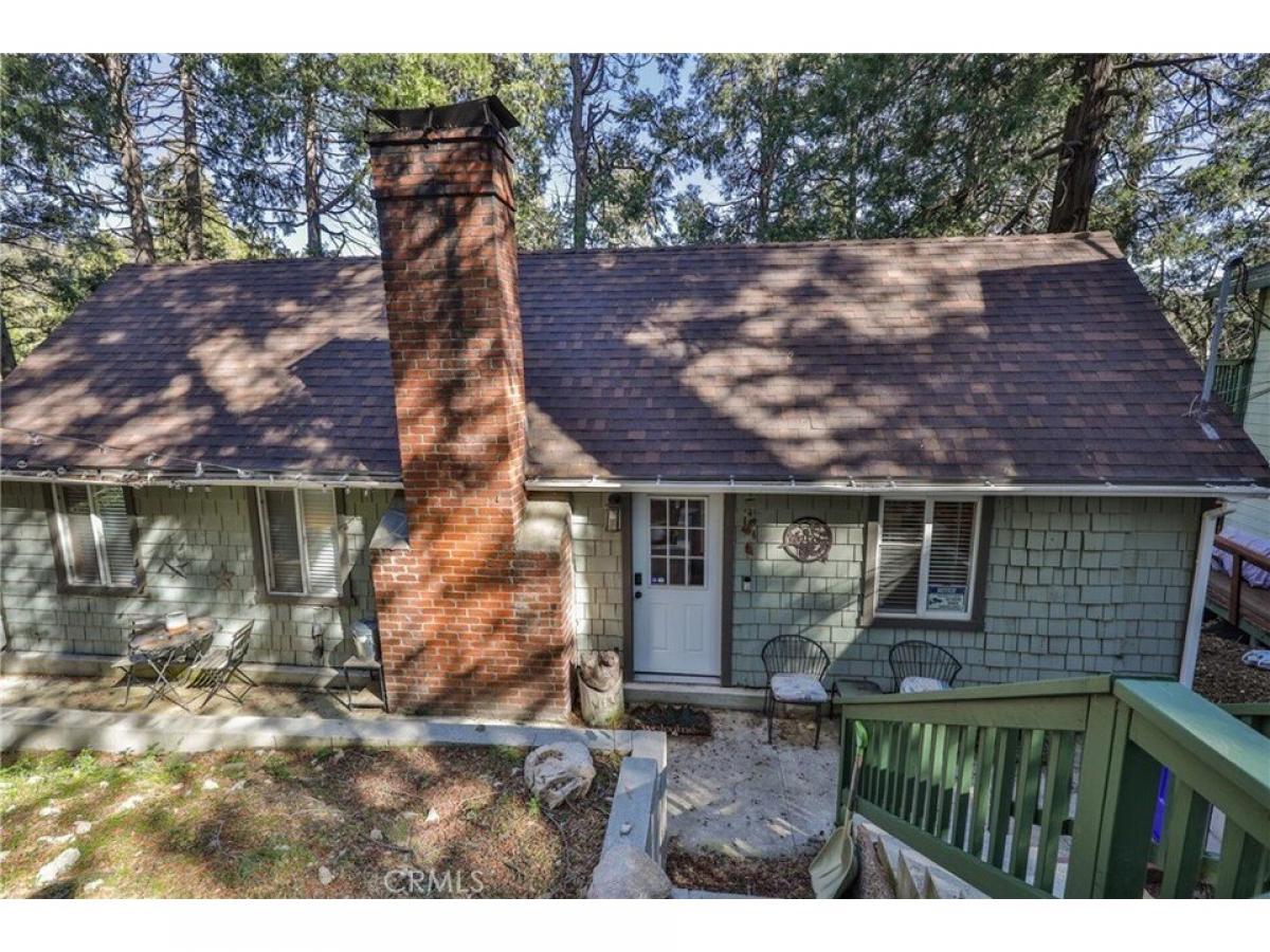 Picture of Home For Sale in Crestline, California, United States