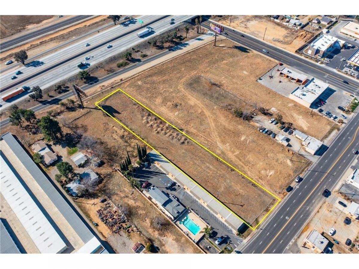 Picture of Residential Land For Sale in Beaumont, California, United States
