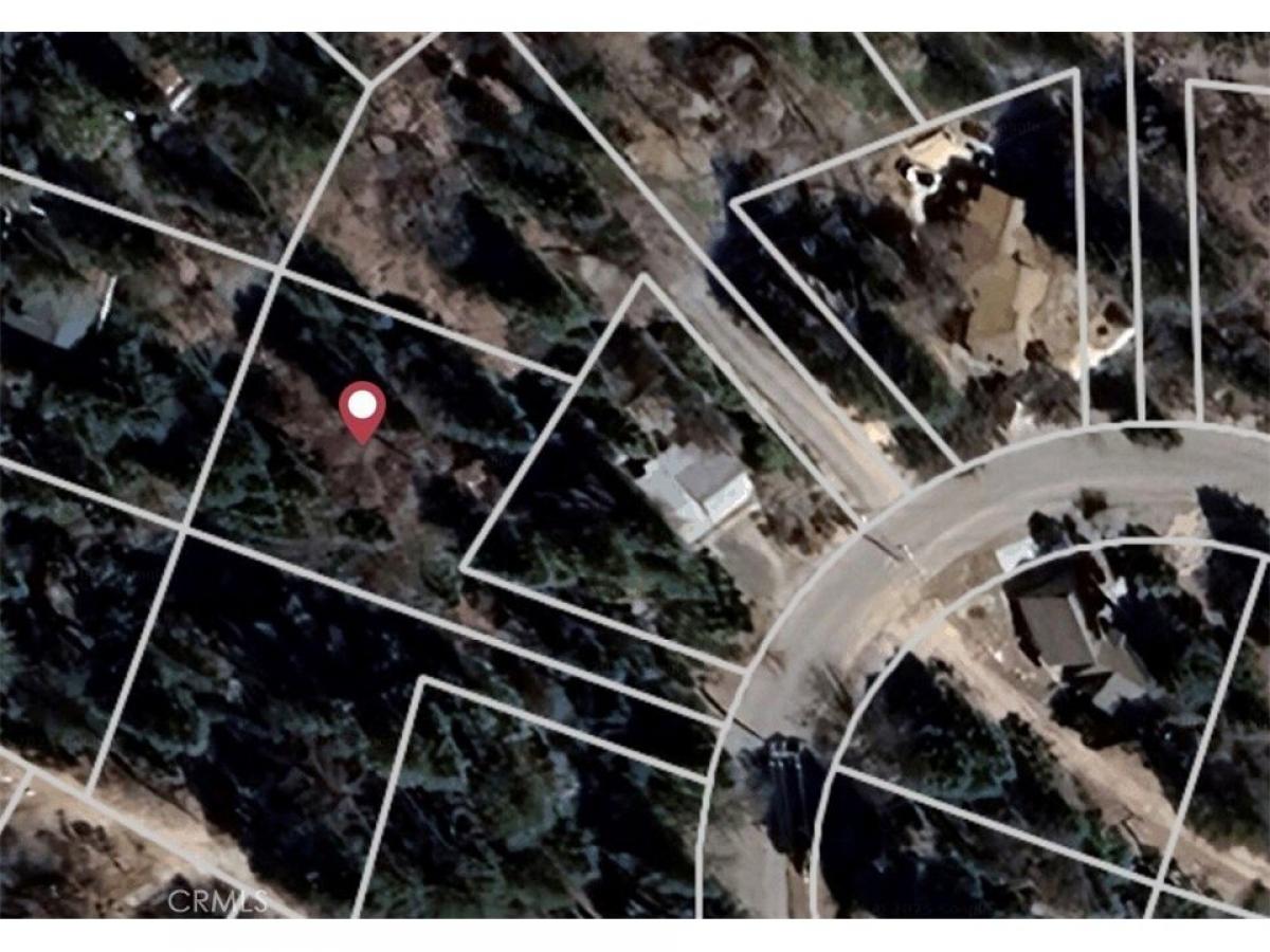 Picture of Residential Land For Sale in Lake Arrowhead, California, United States