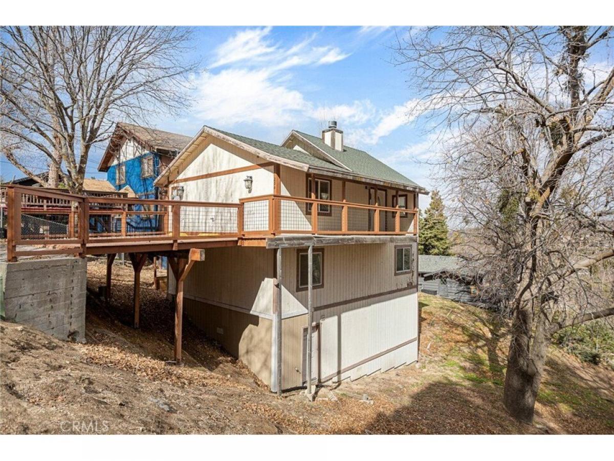 Picture of Home For Sale in Crestline, California, United States