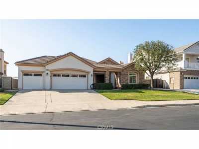 Home For Sale in Highland, California
