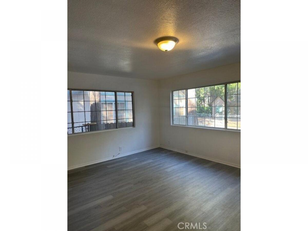 Picture of Home For Rent in Crestline, California, United States