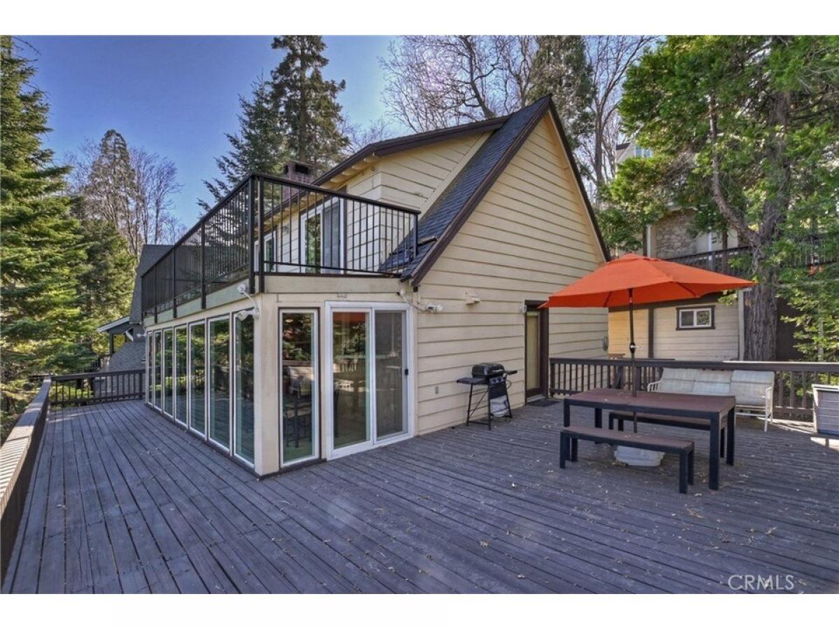 Picture of Home For Sale in Lake Arrowhead, California, United States