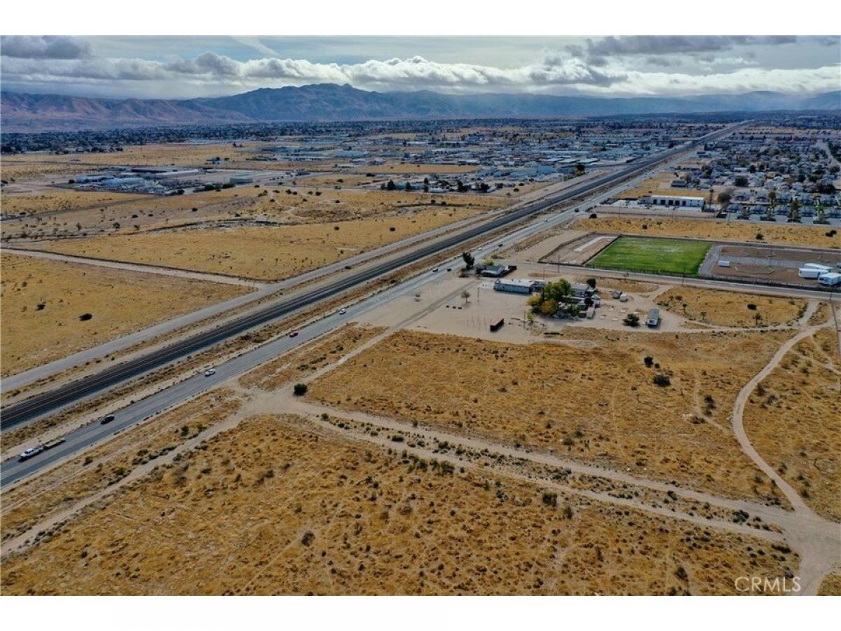 Picture of Residential Land For Sale in Hesperia, California, United States