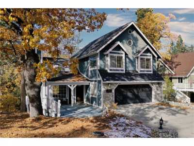 Home For Sale in Lake Arrowhead, California